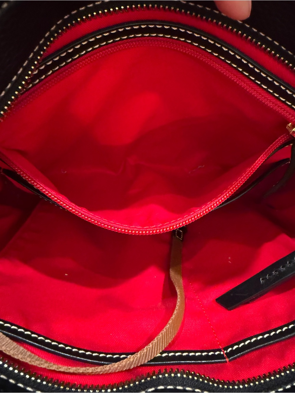 Dooney & Bourke Black Pebbled Leather Lexington Shopper Tote Red Interior - Picture 7 of 13